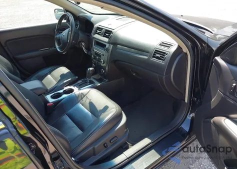 2011 Ford Fusion Sel z USA, uszkodzony, nr VIN 3FAHP0JG9BR232339